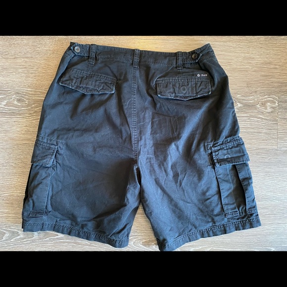Chaps cargo black/grey distressed shorts - Picture 2 of 4